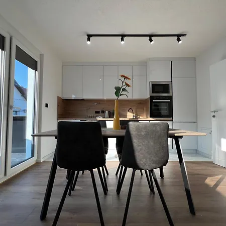 Luxe Urban Ilidza דירה סראייבו